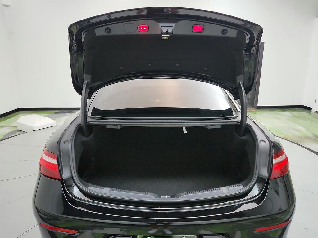 2019 Mercedes-Benz E-Class - $22,950