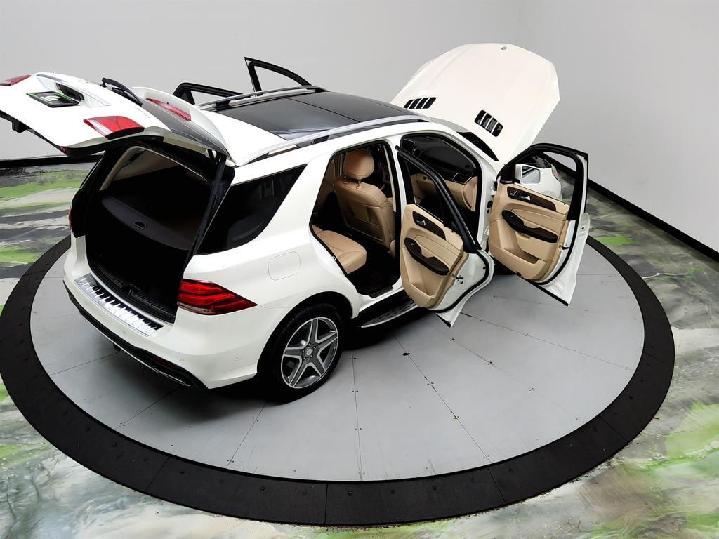 2016 Mercedes-Benz GLE - $14,450