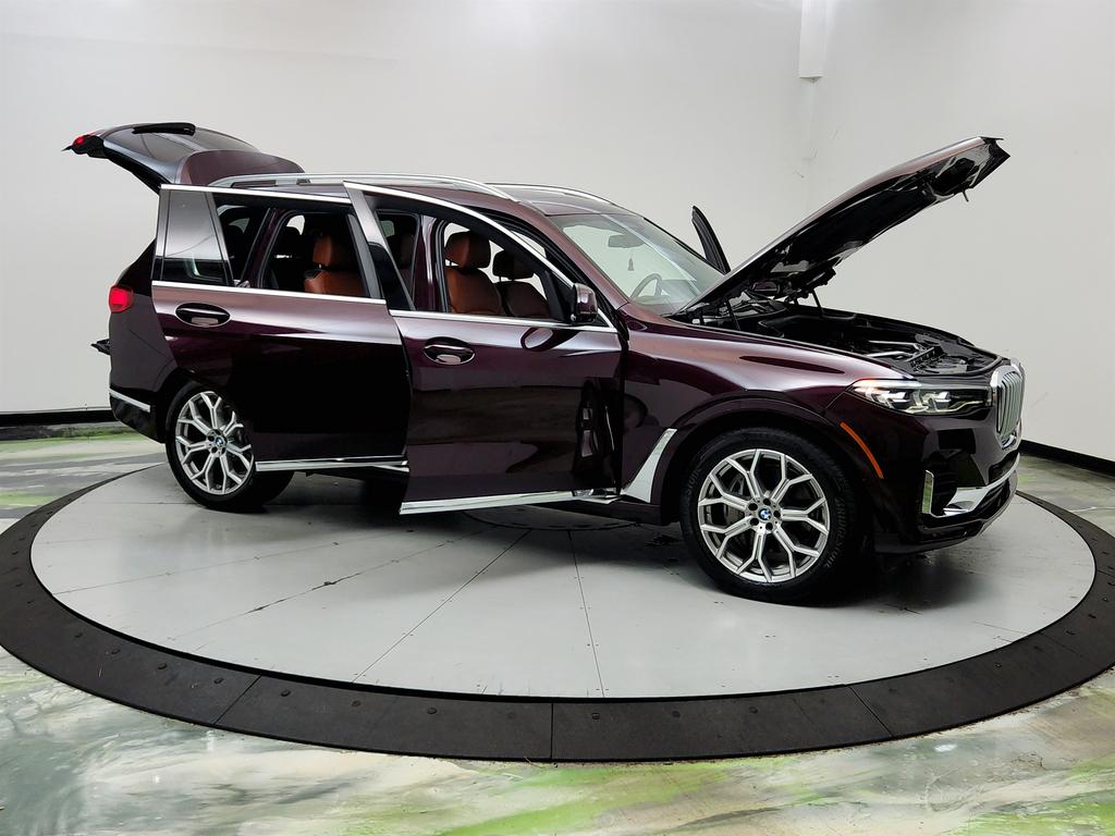 2020 BMW X7 - $34,945