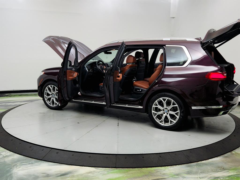 2020 BMW X7 - $34,945
