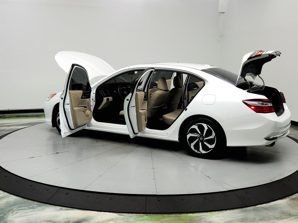 2017 Honda Accord - $13,745