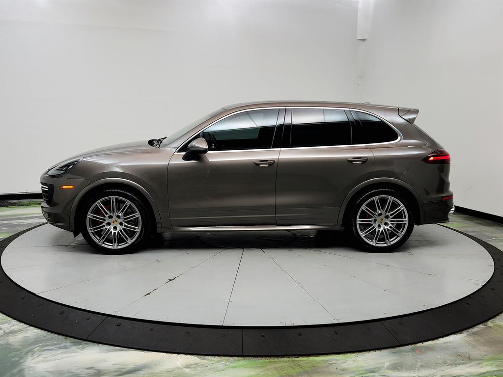 2016 Porsche Cayenne - $23,750