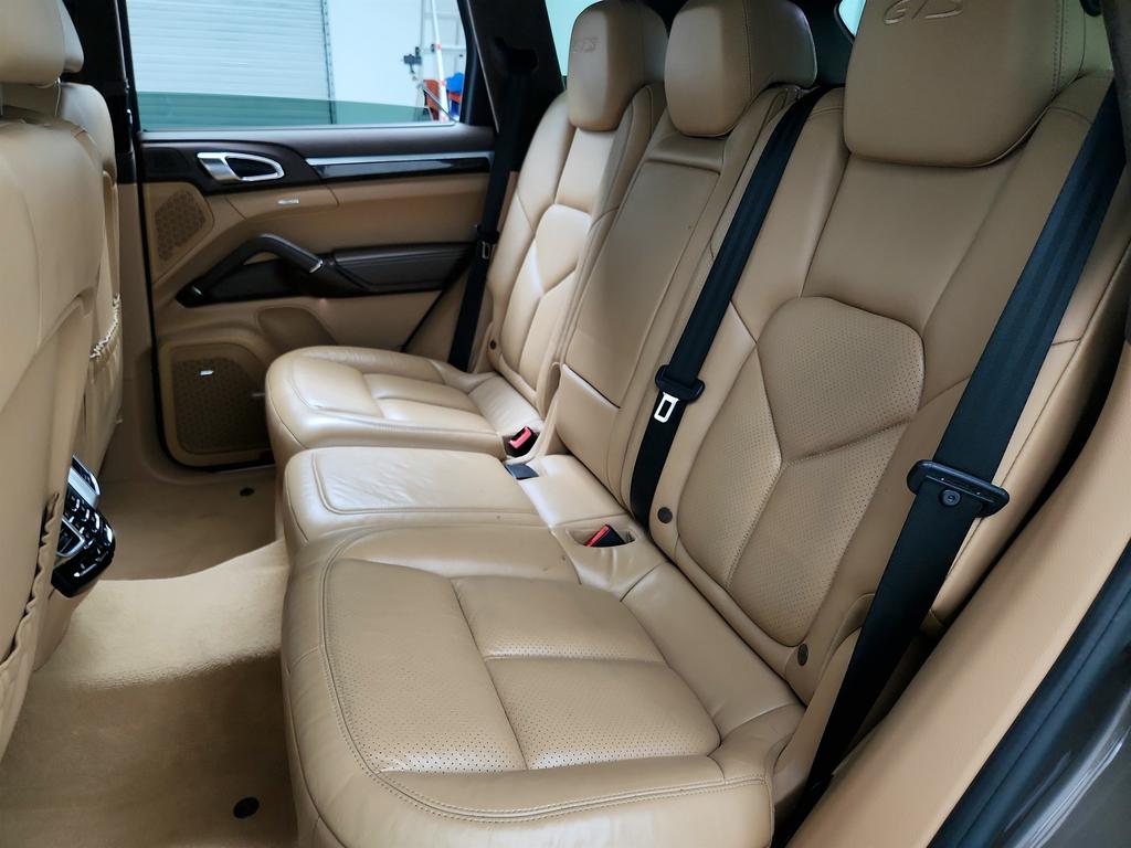 2016 Porsche Cayenne - $23,750