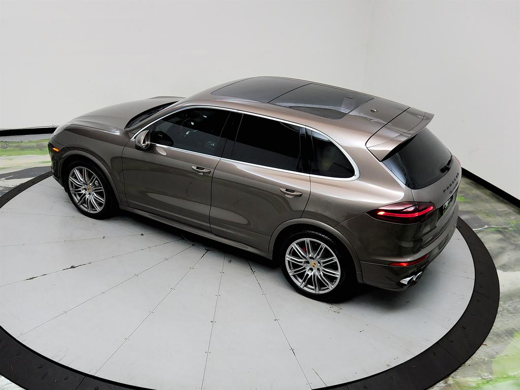 2016 Porsche Cayenne - $23,750