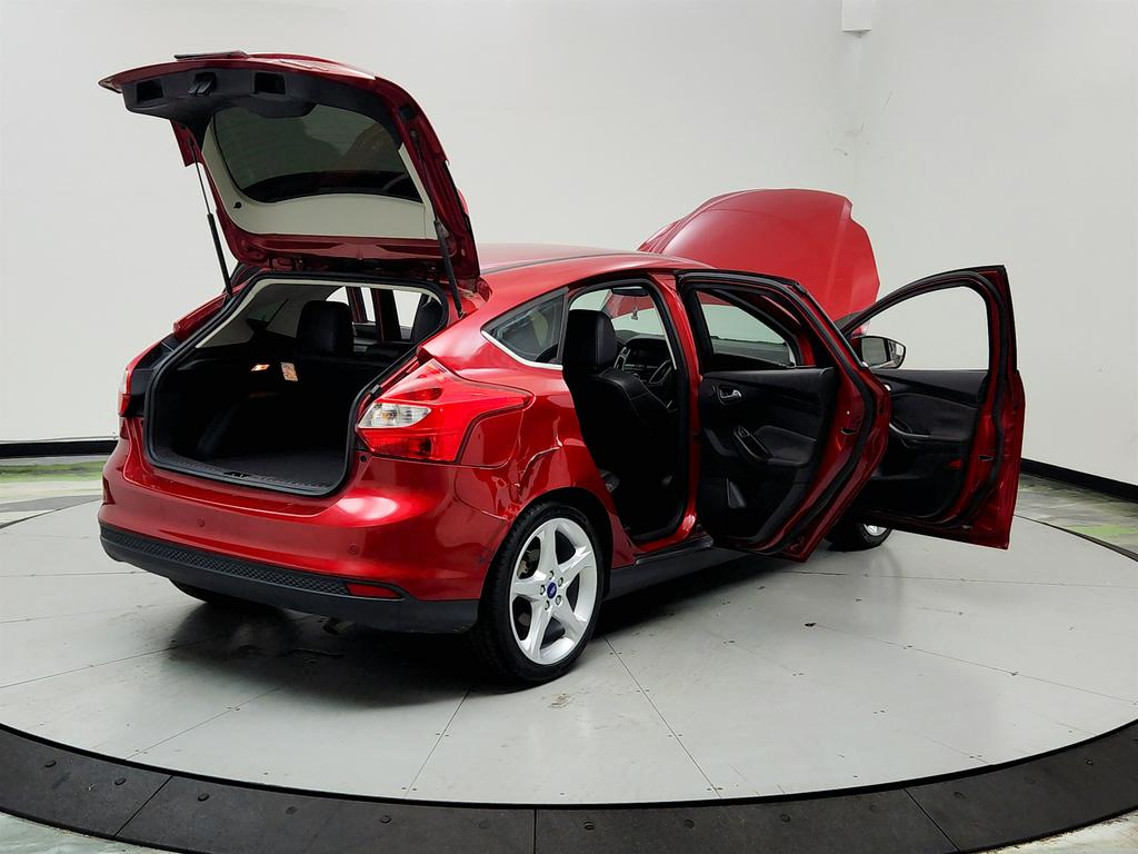 2012 Ford Focus - $4,750