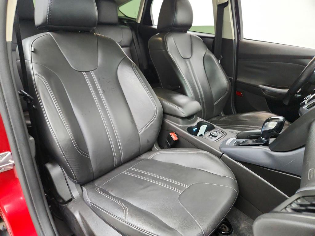 2012 Ford Focus - $4,750