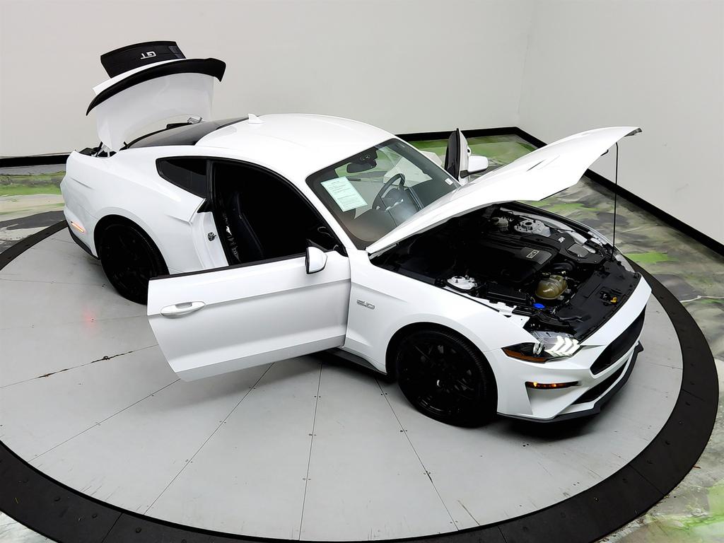 2020 Ford Mustang - $27,350