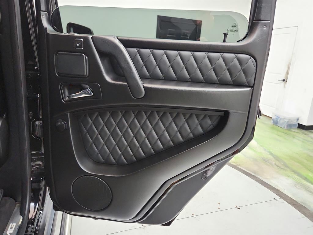 2013 Mercedes-Benz G-Class - $42,995