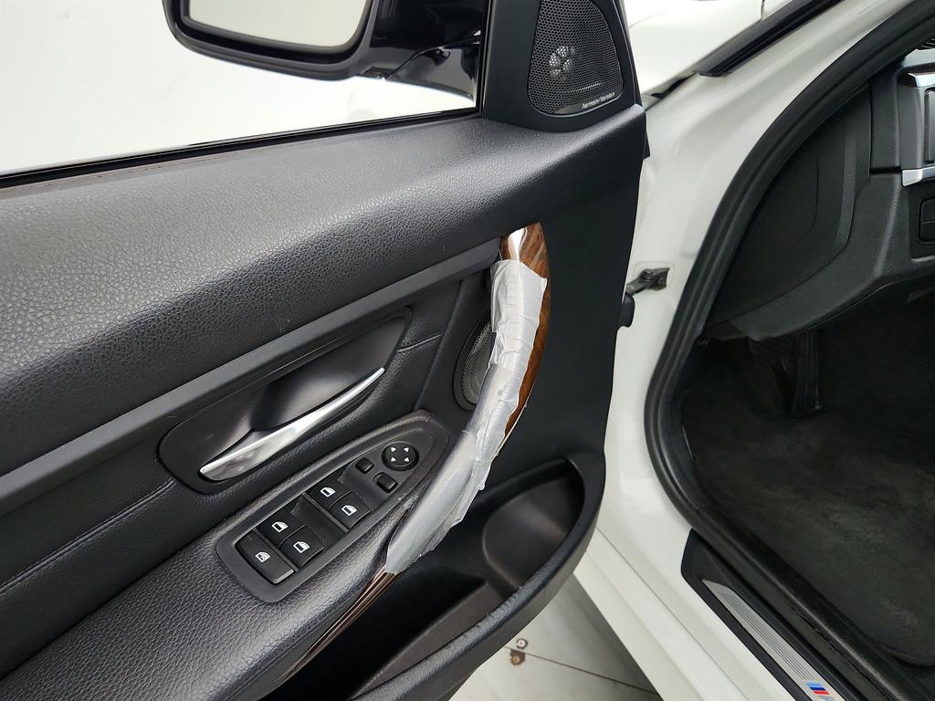 2015 BMW 3 Series - $4,695