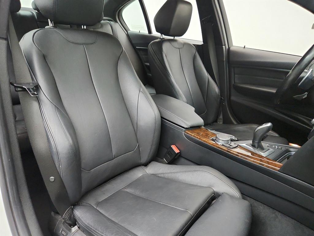 2015 BMW 3 Series - $4,695