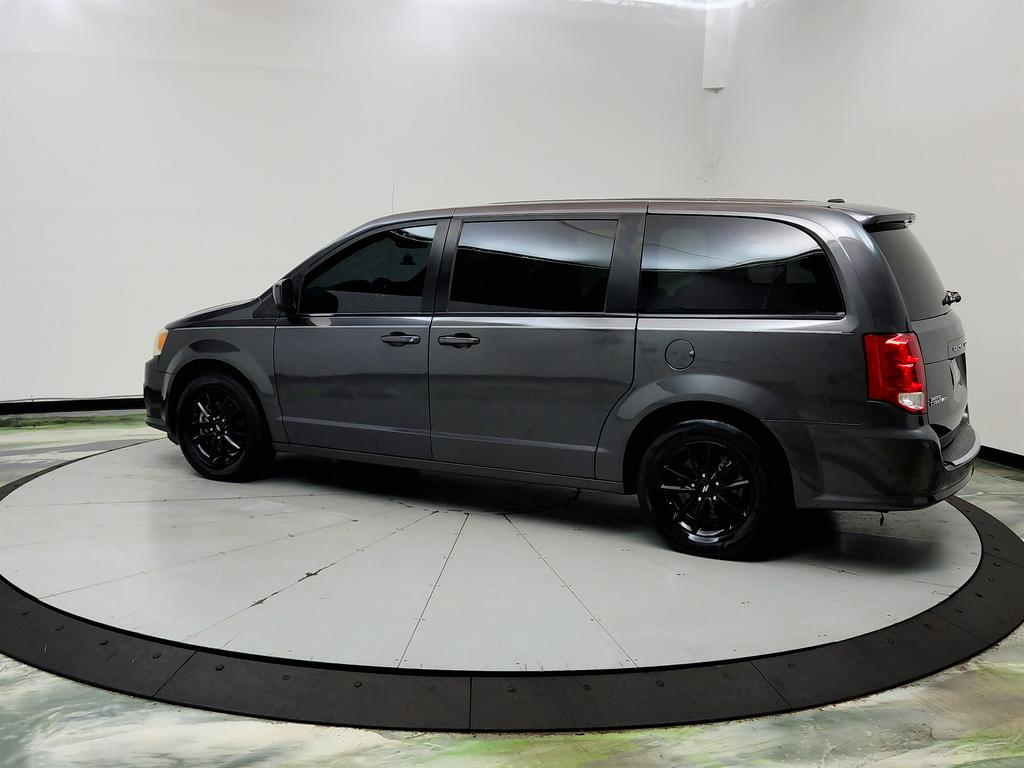 2020 Dodge Grand Caravan - $10,950