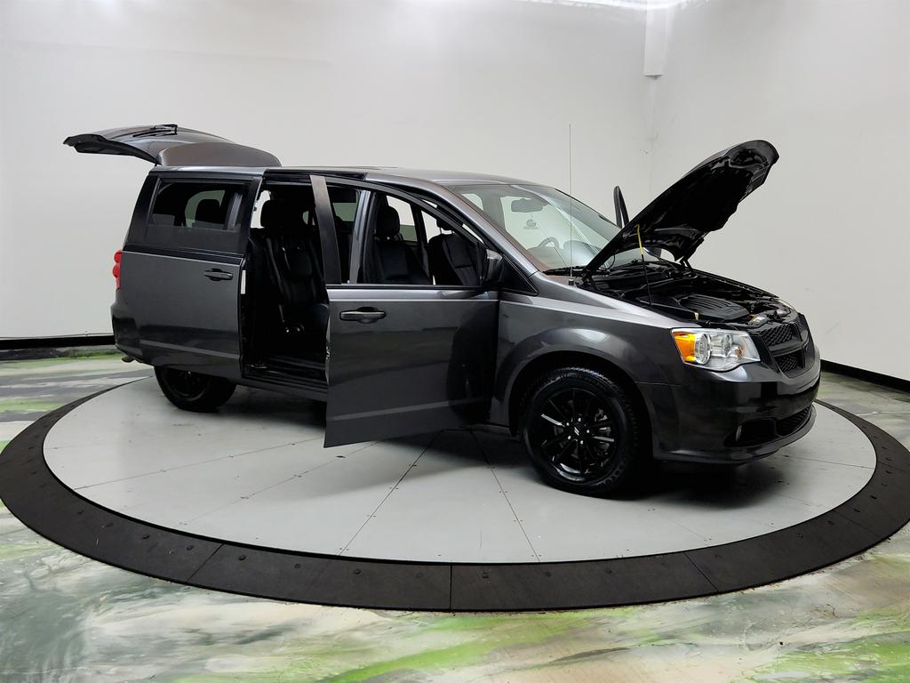 2020 Dodge Grand Caravan - $10,950