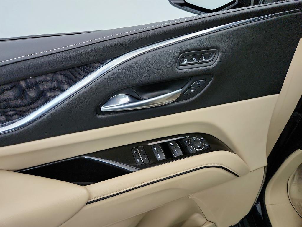 2021 Cadillac Escalade - $43,450