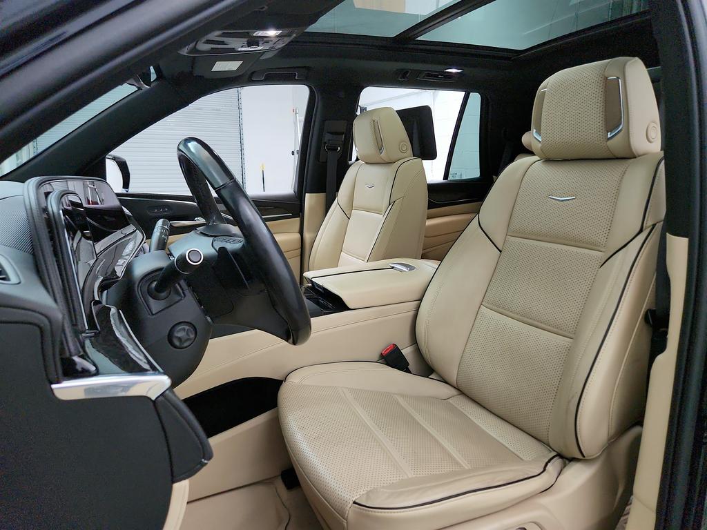2021 Cadillac Escalade - $43,450