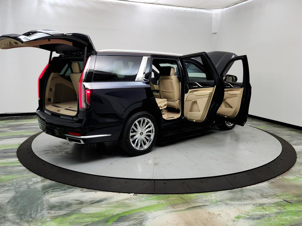 2021 Cadillac Escalade - $43,450
