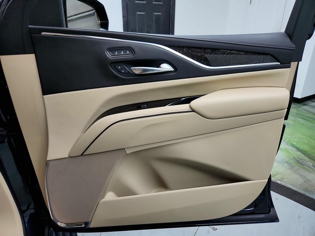 2021 Cadillac Escalade - $43,450