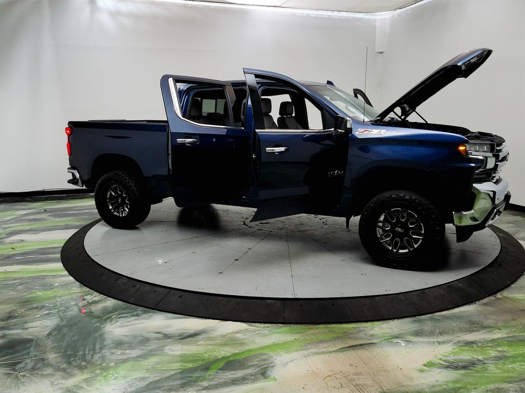 2021 Chevrolet Silverado - $26,345