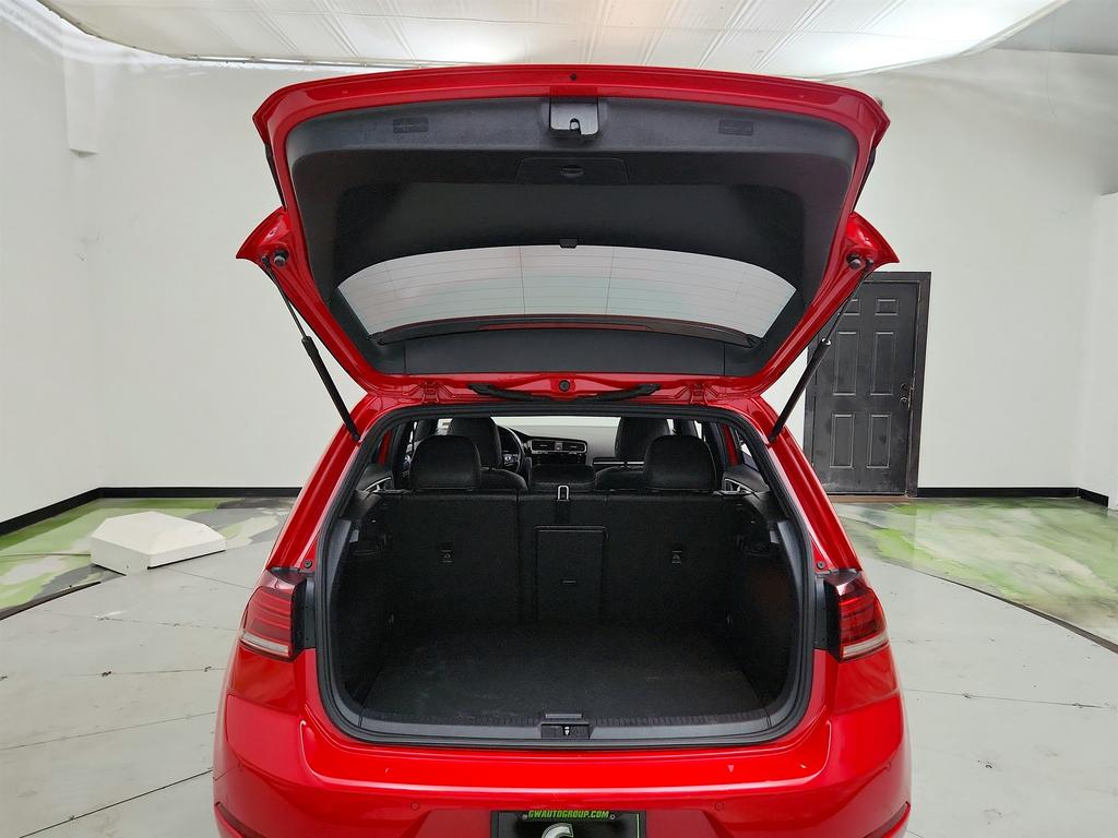 2019 Volkswagen Golf - $29,995
