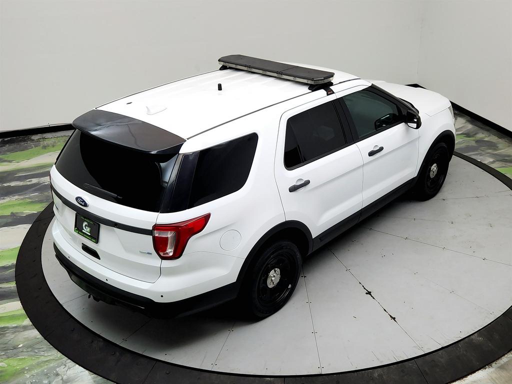 2017 Ford Explorer - $10,500