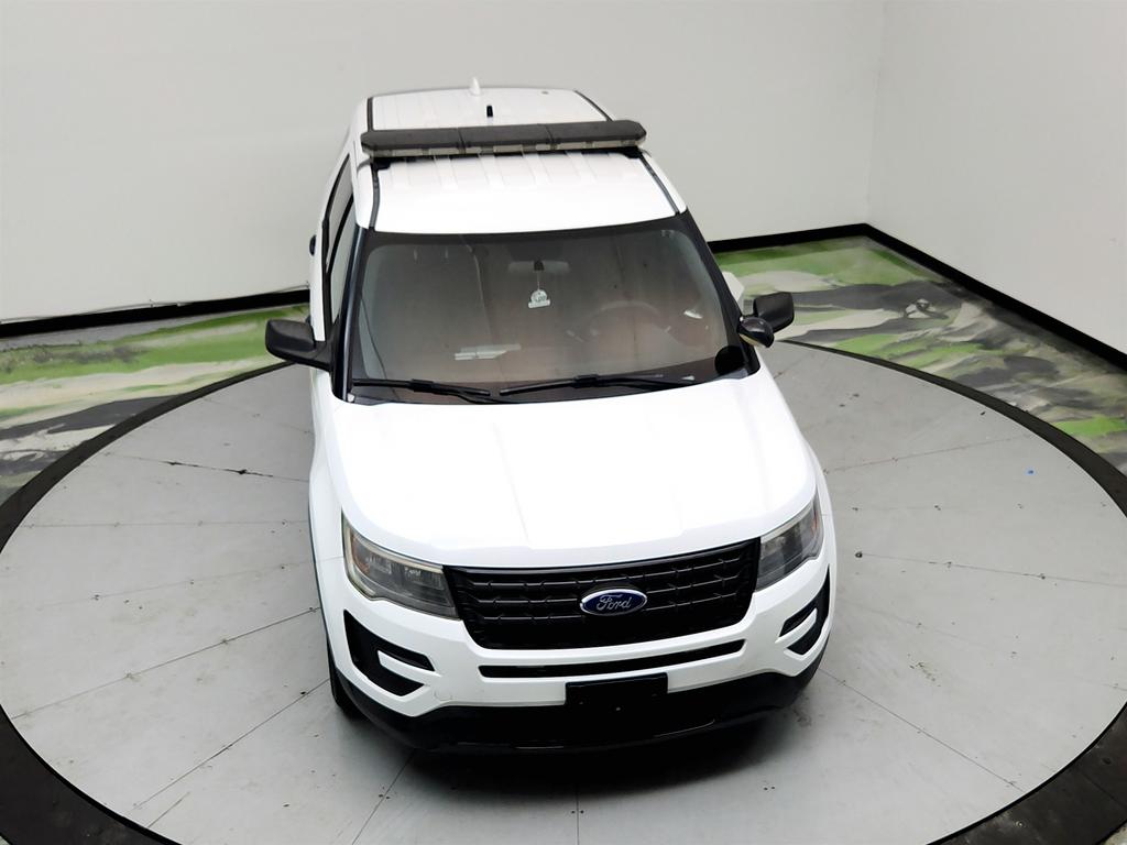 2017 Ford Explorer - $10,500