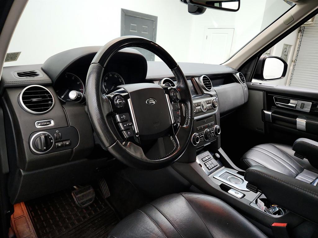 2016 Land Rover LR4 - $11,895