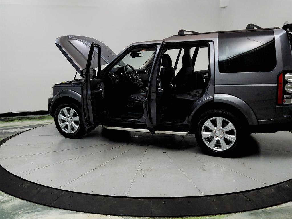 2016 Land Rover LR4 - $11,895