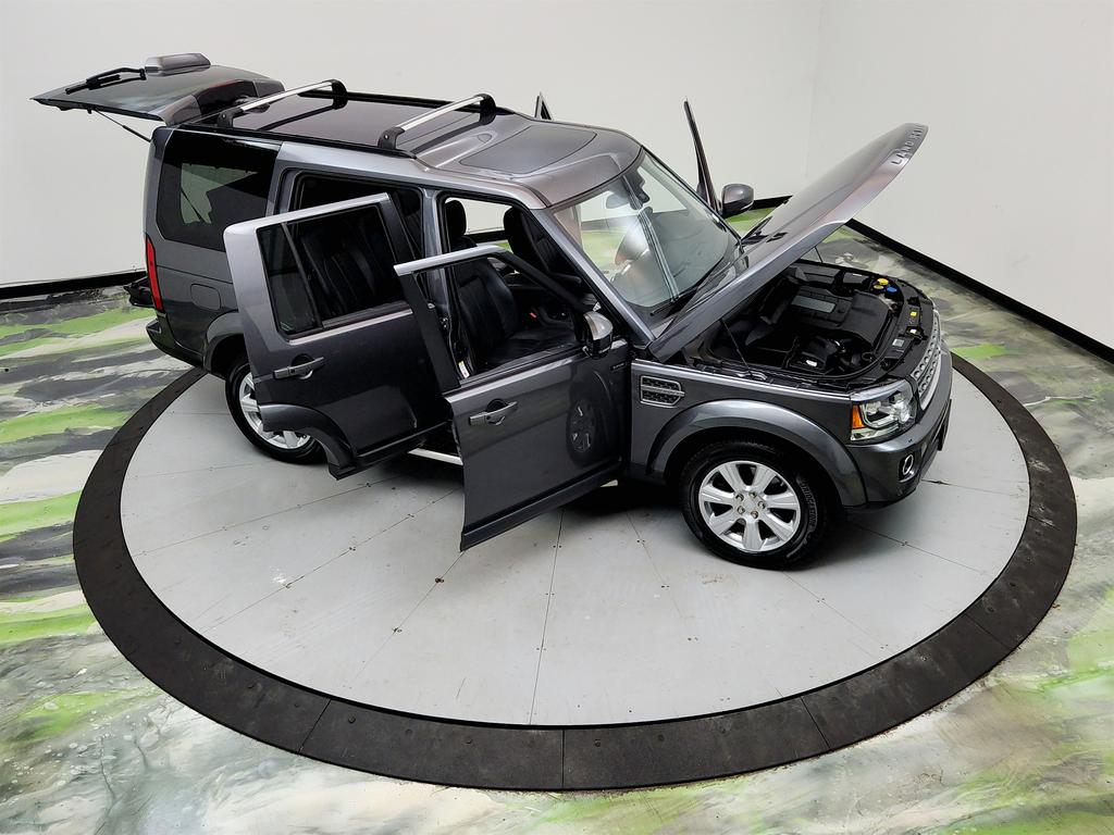2016 Land Rover LR4 - $11,895
