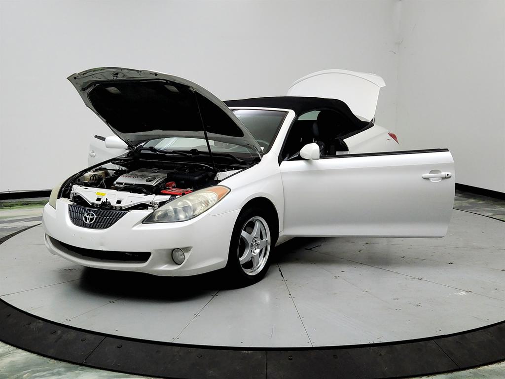 2004 Toyota Camry - $2,995