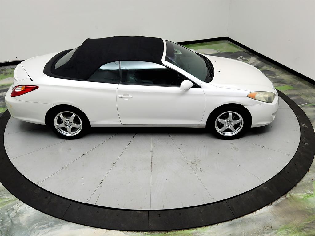2004 Toyota Camry - $2,995