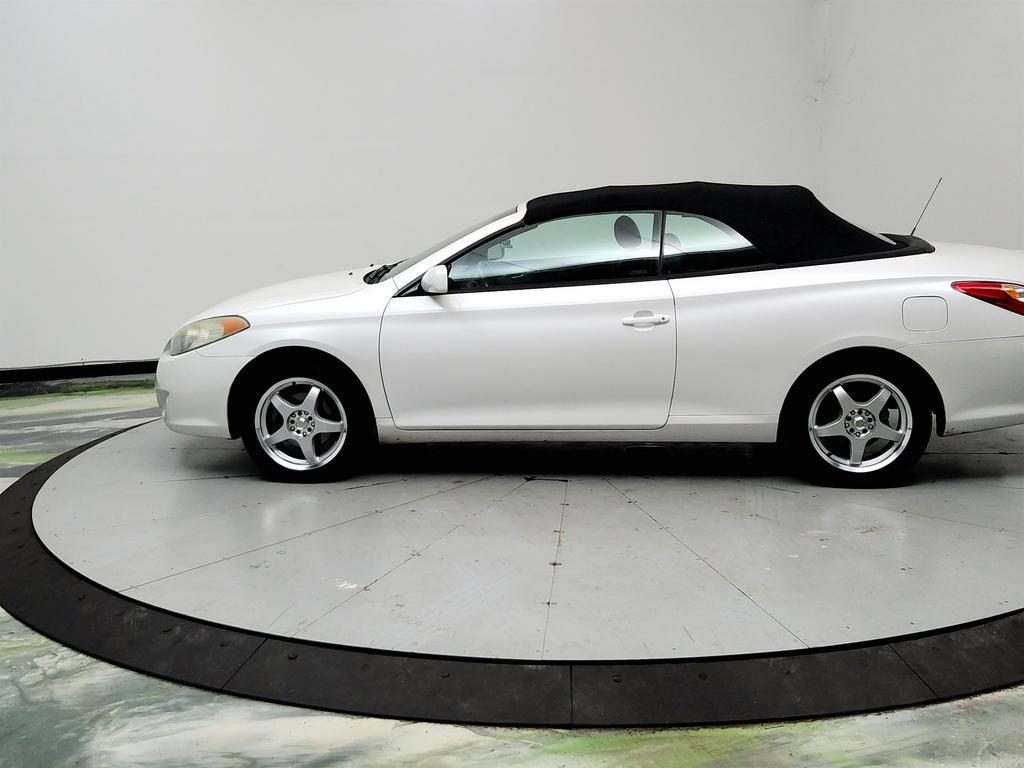 2004 Toyota Camry - $2,995