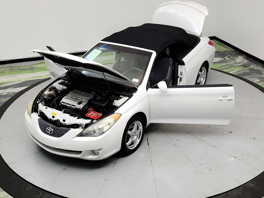 2004 Toyota Camry - $2,995