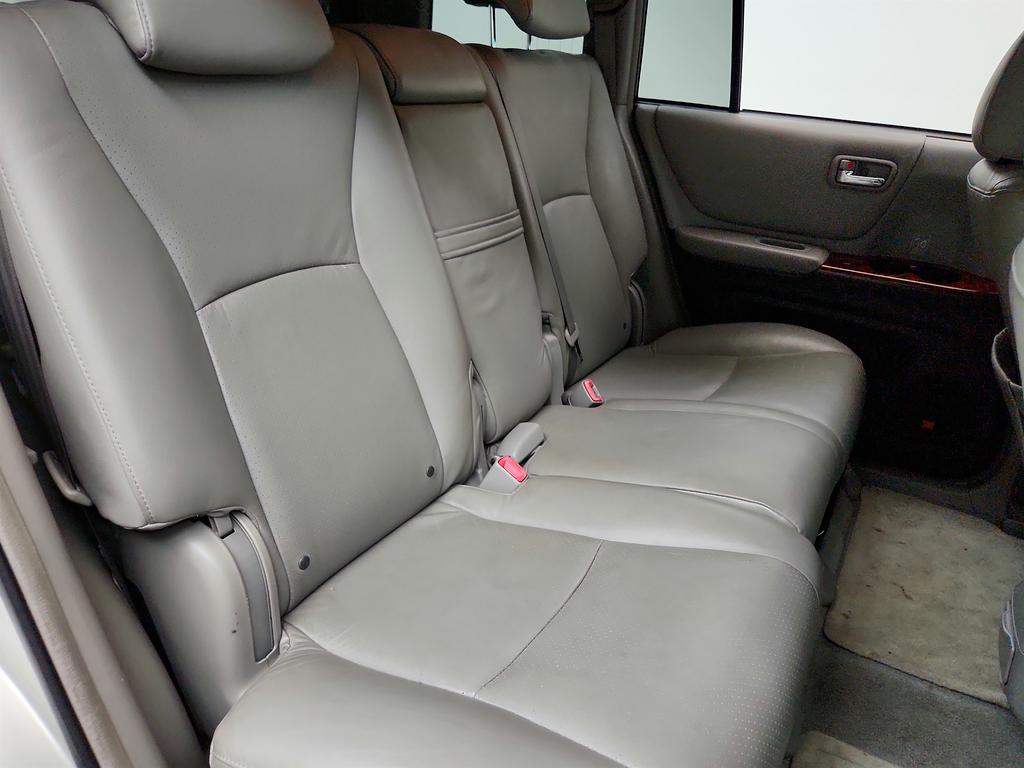 2005 Toyota Highlander - $4,950