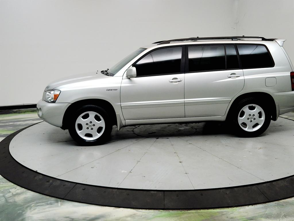 2005 Toyota Highlander - $4,950