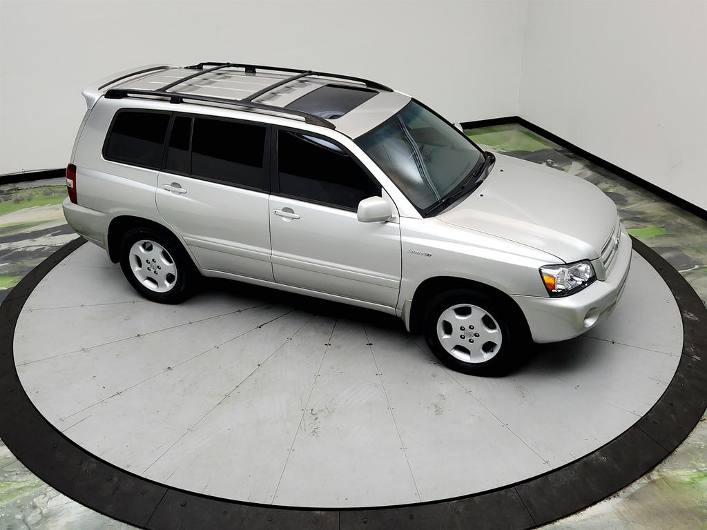 2005 Toyota Highlander - $4,950