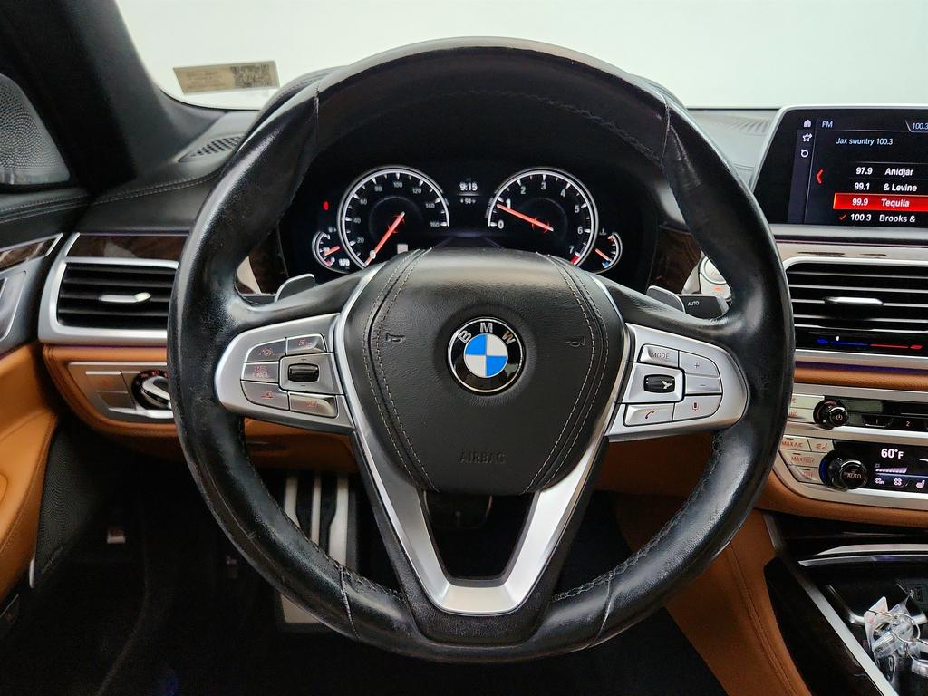 2018 BMW 750i - $15,350