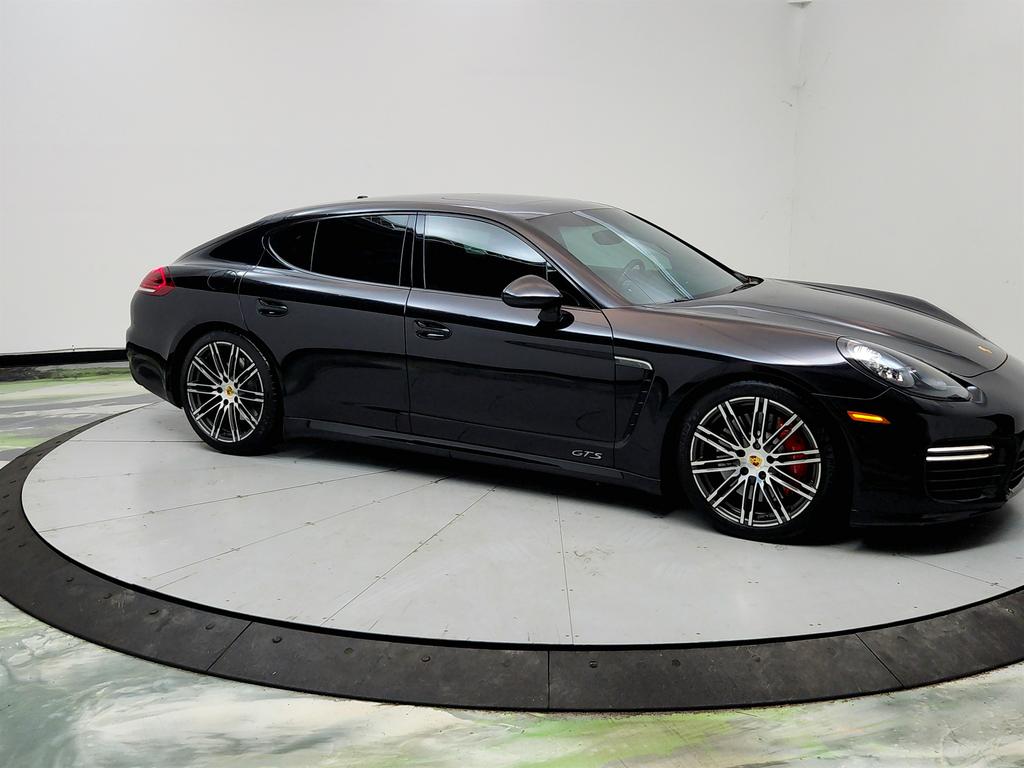 2016 Porsche Panamera - $33,750
