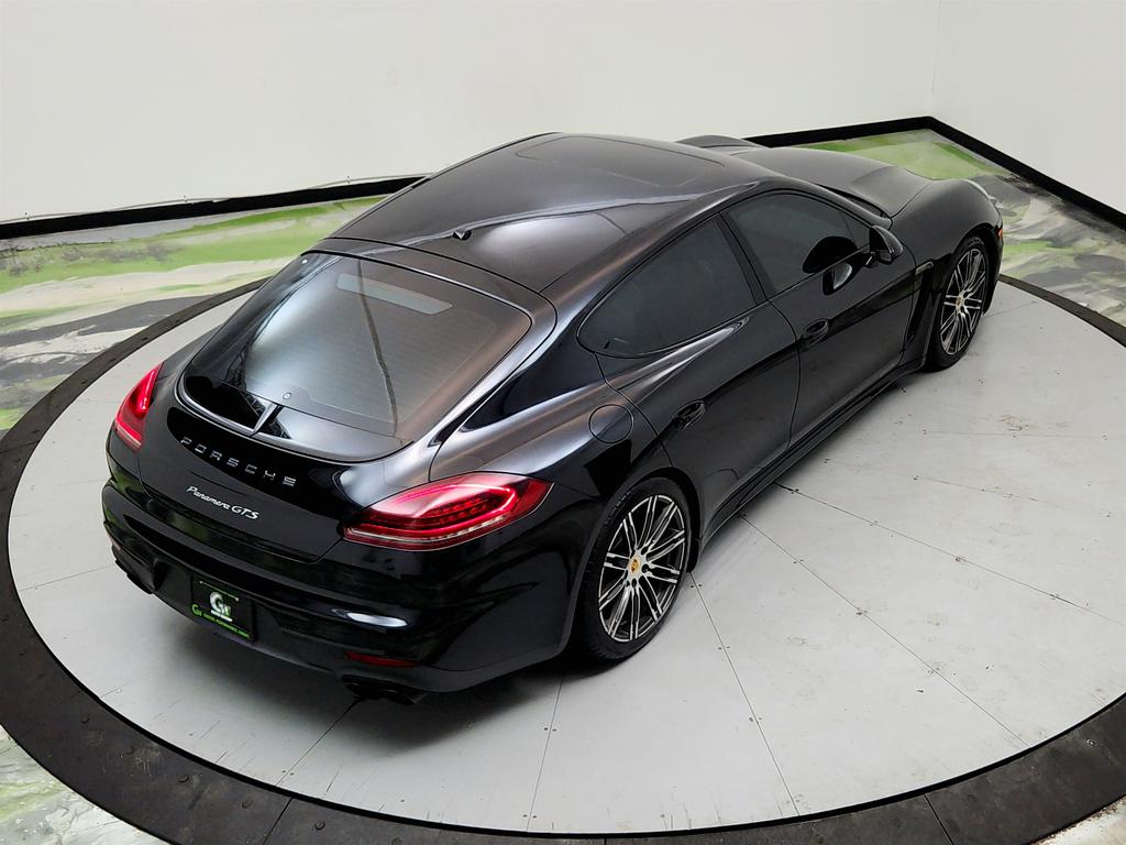 2016 Porsche Panamera - $33,750