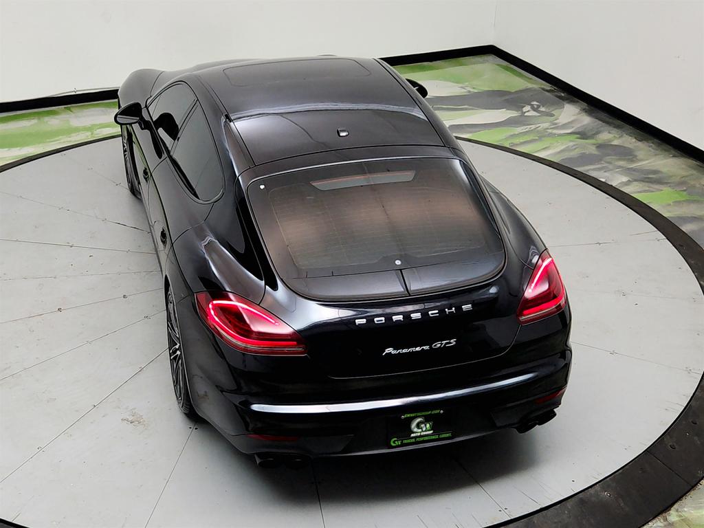 2016 Porsche Panamera - $33,750