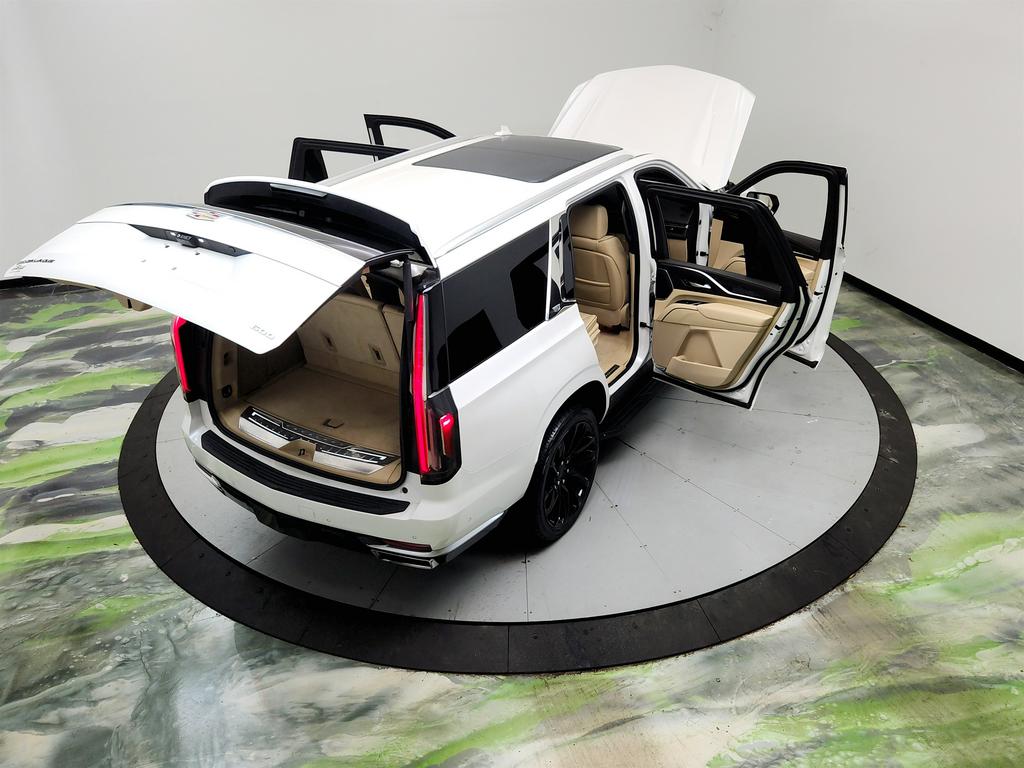 2021 Cadillac Escalade - $49,995