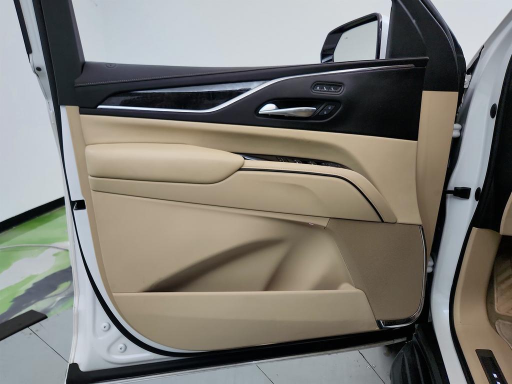 2021 Cadillac Escalade - $49,995