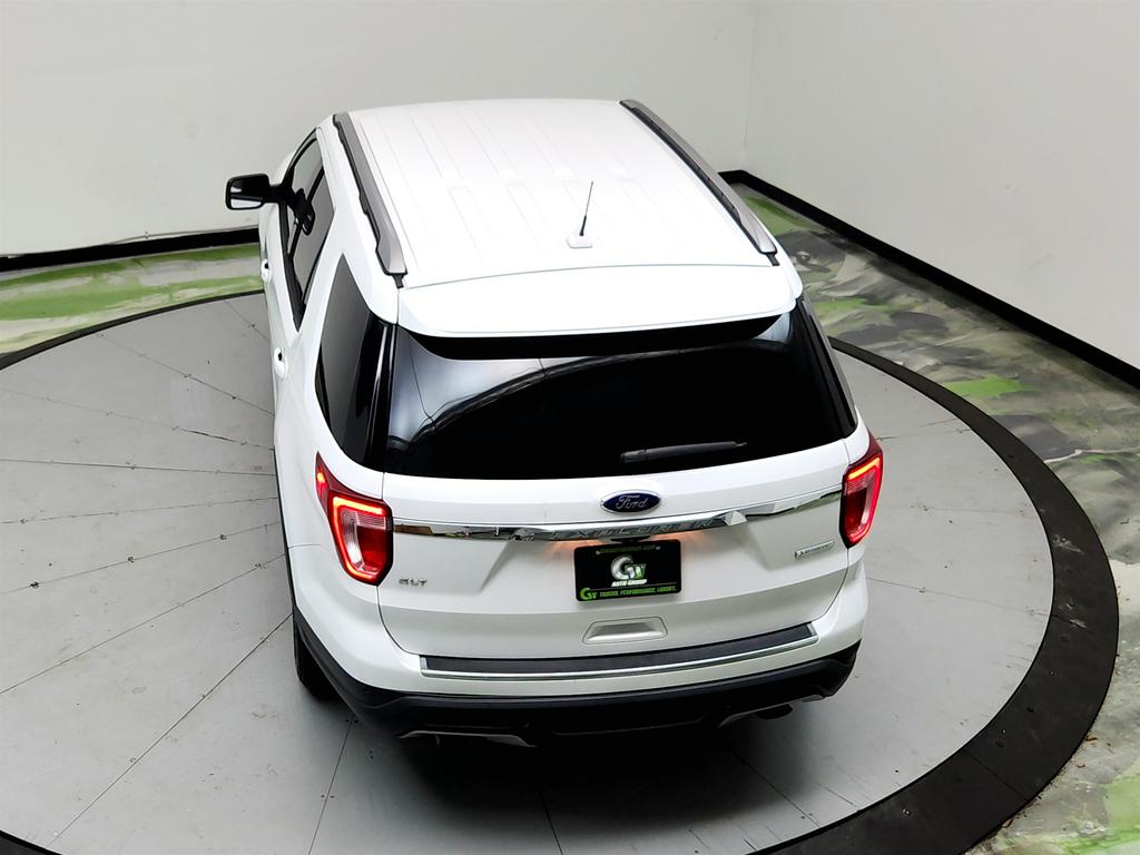 2018 Ford Explorer - $10,950