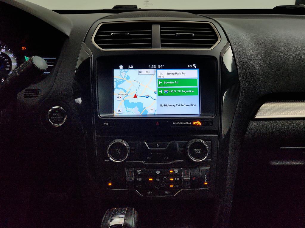 2018 Ford Explorer - $10,950