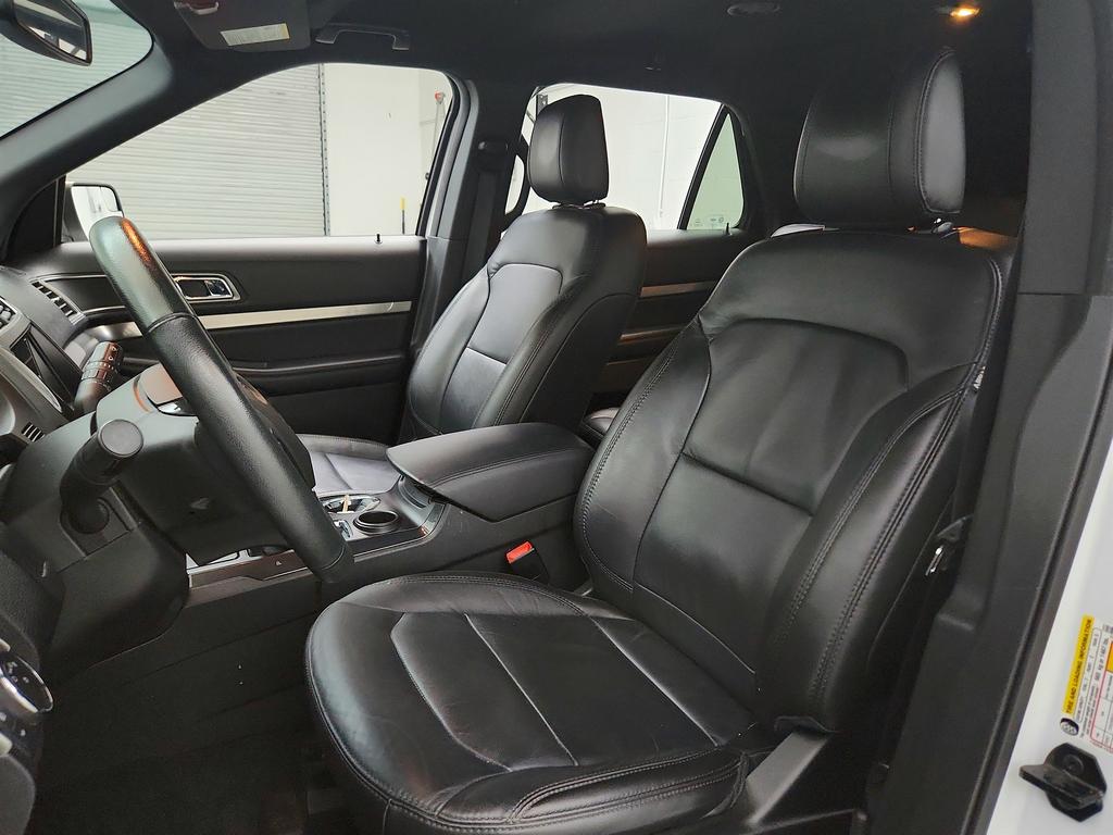 2018 Ford Explorer - $10,950