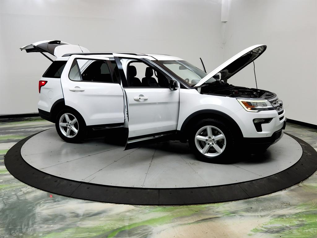 2018 Ford Explorer - $10,950