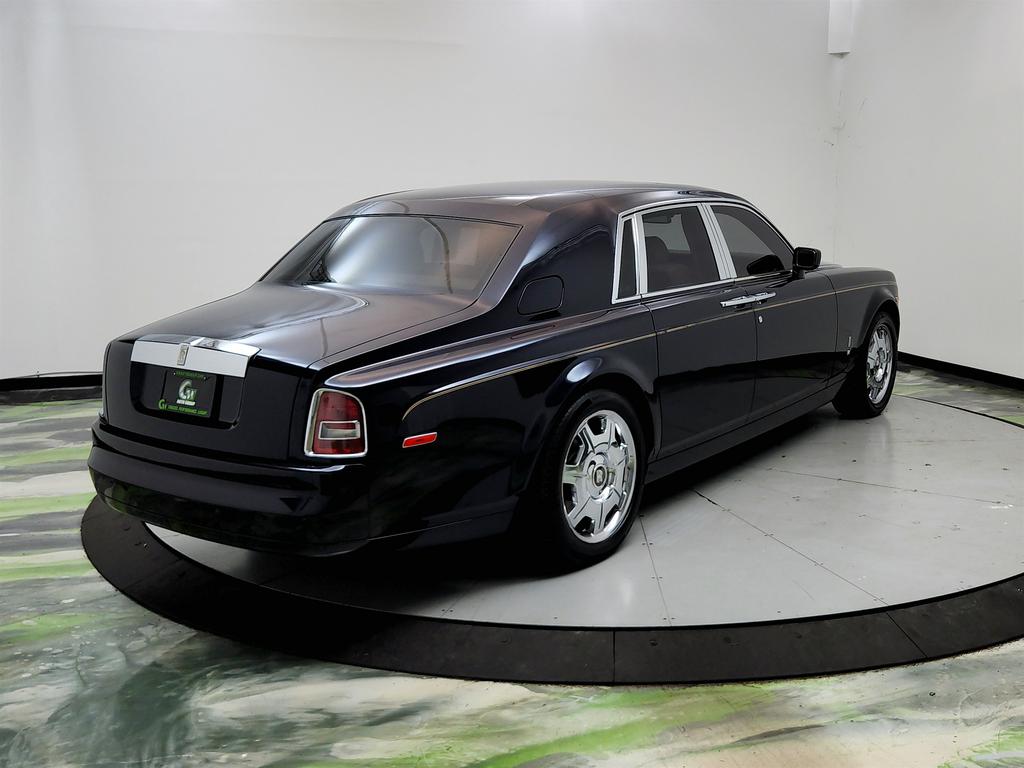 2006 Rolls-Royce Phantom - $69,995
