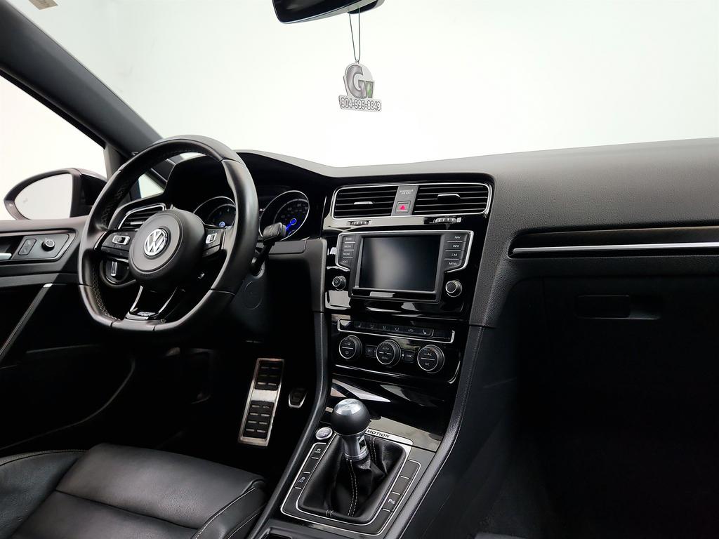 2017 Volkswagen Golf - $24,995