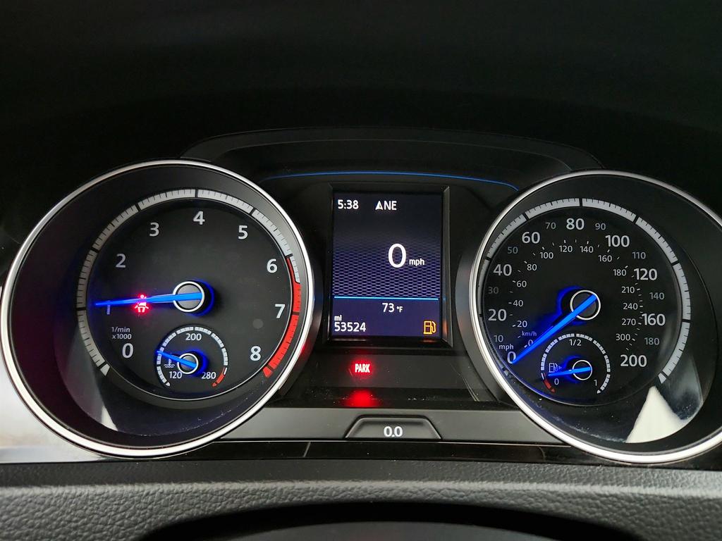 2017 Volkswagen Golf - $24,995