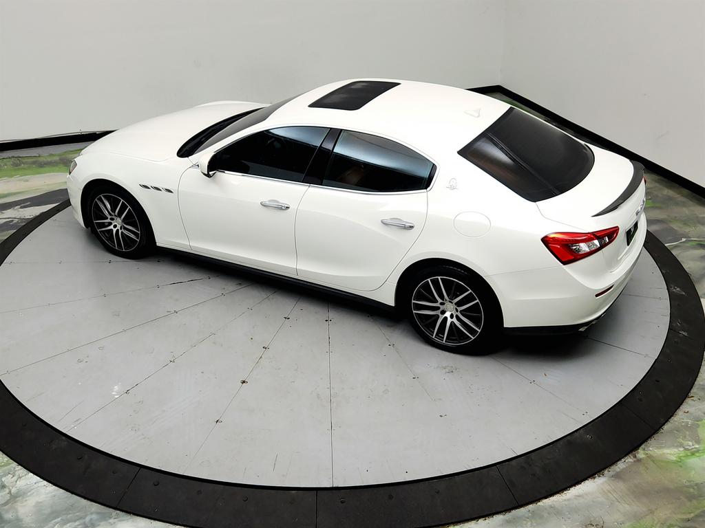 2016 Maserati Ghibli - $11,595