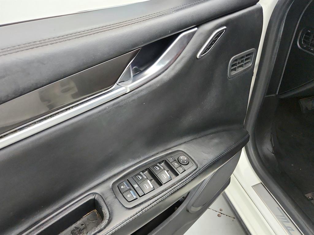 2016 Maserati Ghibli - $11,595