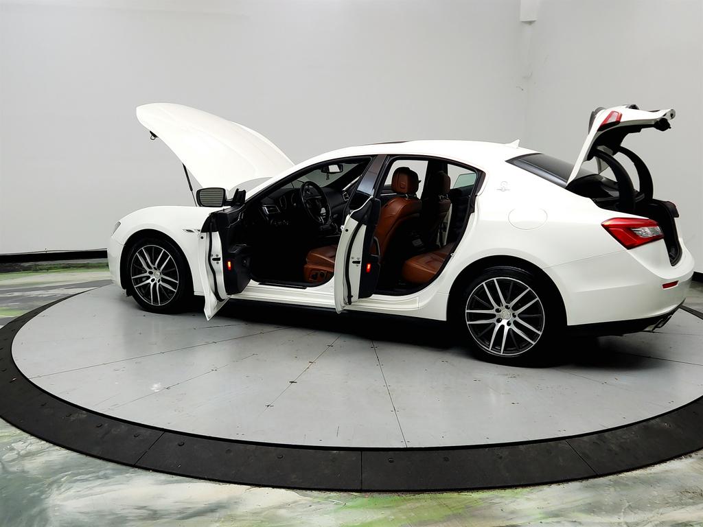 2016 Maserati Ghibli - $11,595
